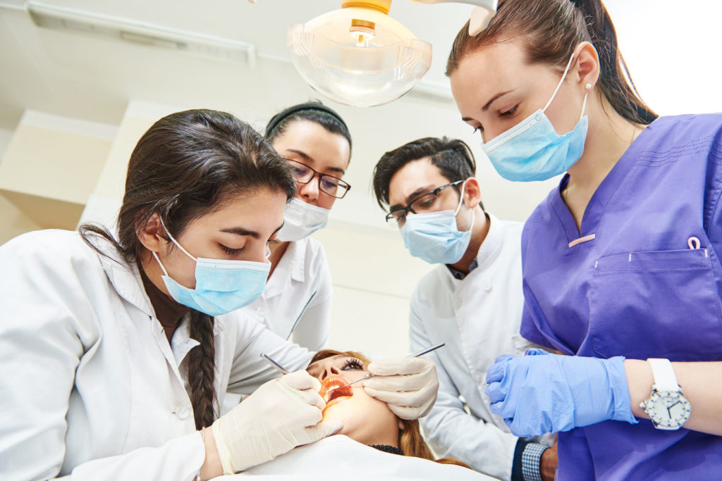 Canada Dental Insurance: How Geography Affects Dental Care in Canada